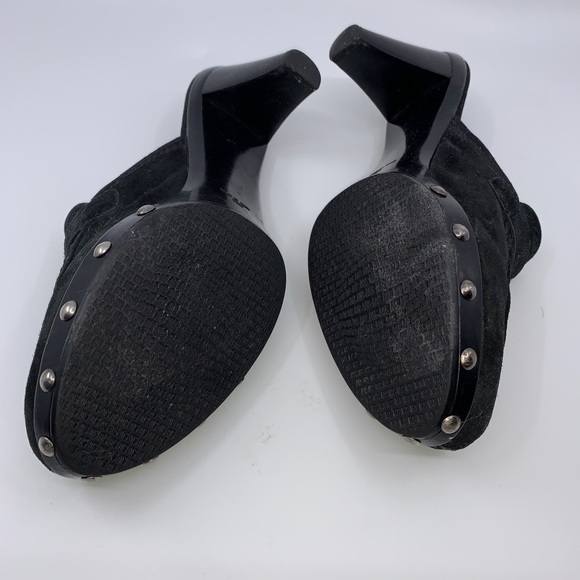 Stuart Weitzmnn suede - Picture 3 of 8